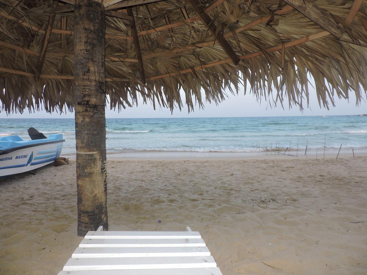 טרינקומאלה Green Park Beach Hotel מראה חיצוני תמונה